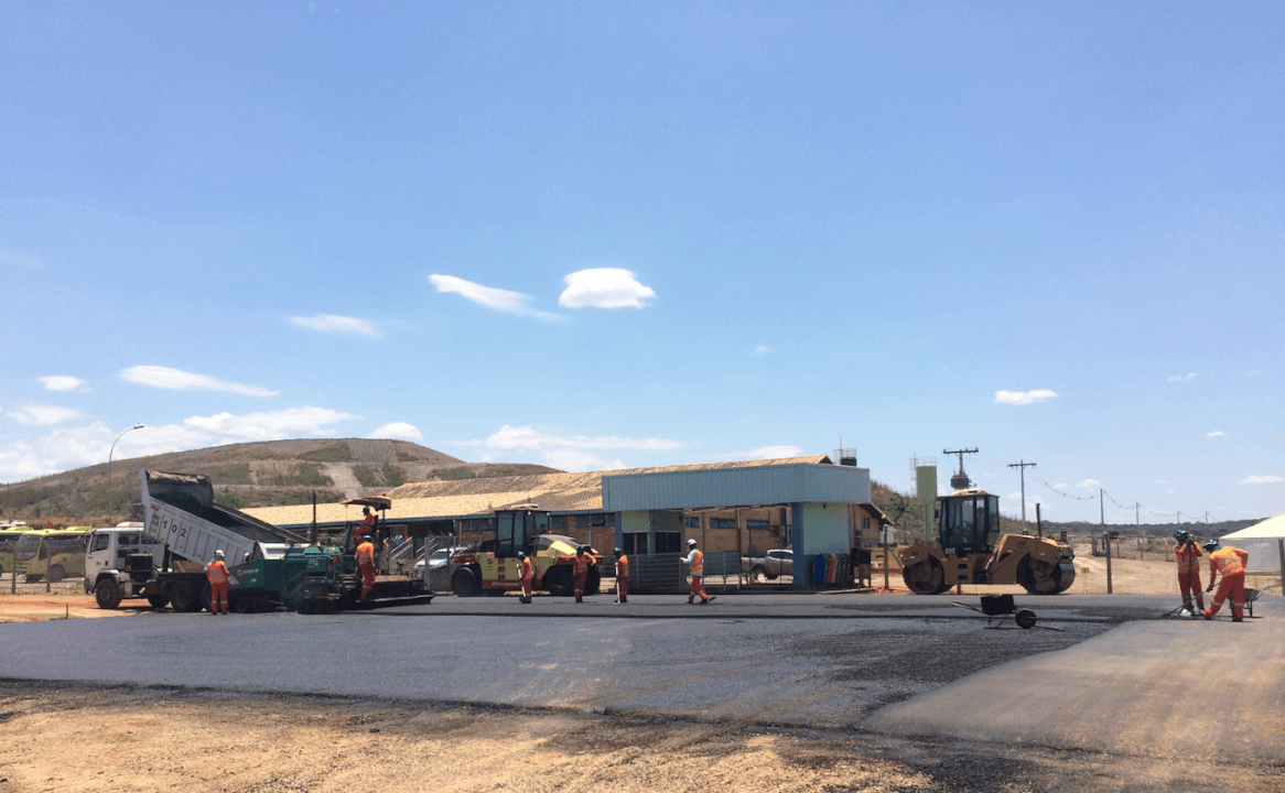 Kinross Brasil Mineração S.A. / MG JM Terraplenagem e Construções